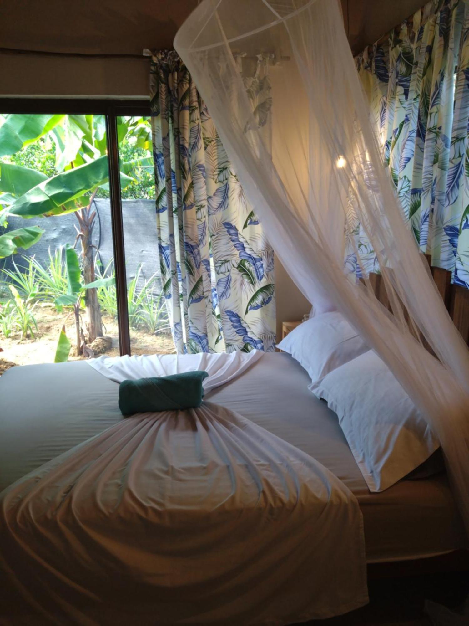 A Peace In Paradise Anse Royale Buitenkant foto