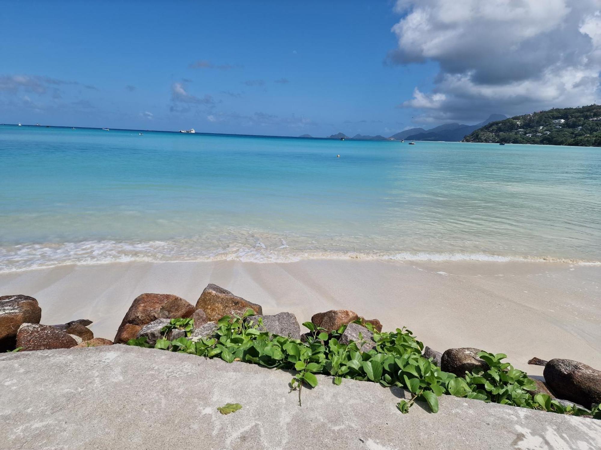A Peace In Paradise Anse Royale Buitenkant foto